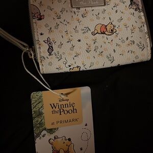 Disney Winnie the Pooh Floral Wallet